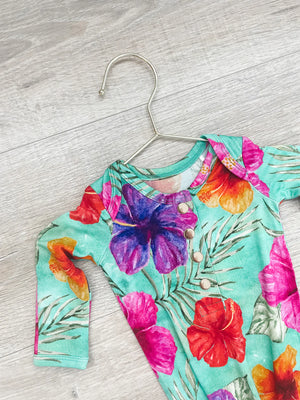 Florida Hibiscus Newborn Knotted Gown